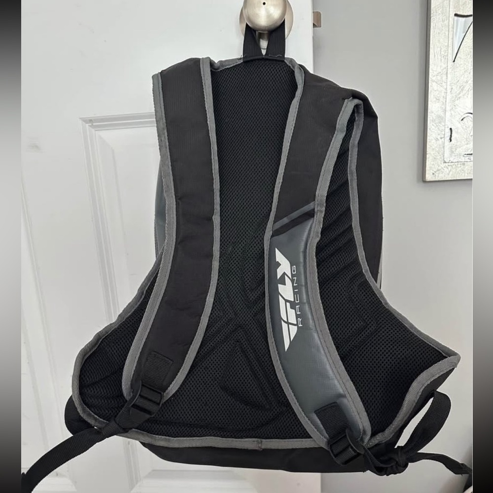 Fly Racing Jump Backpack - Picture 3 of 3